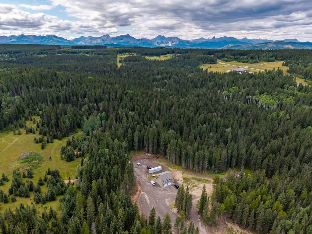 264033 Range Road 71  , Rural Bighorn No. 8, M.D. of