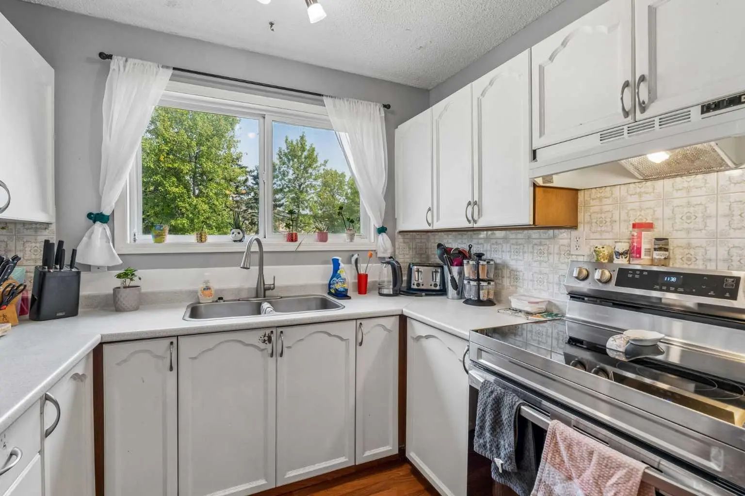 5603 1 Avenue Southeast, Calgary – Residential Row/Townhouse Listing Photo 7