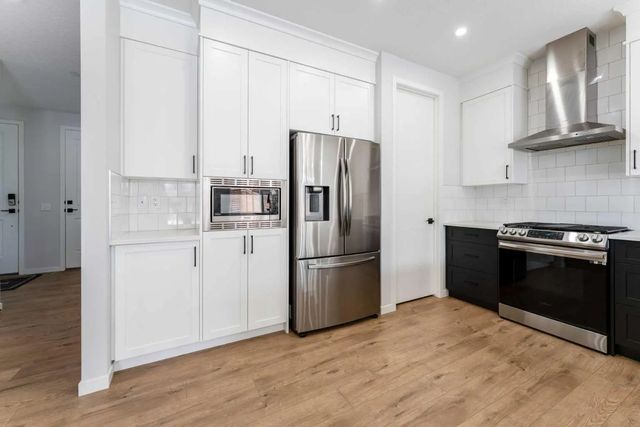 13 Calhoun Crescent Ne, Calgary