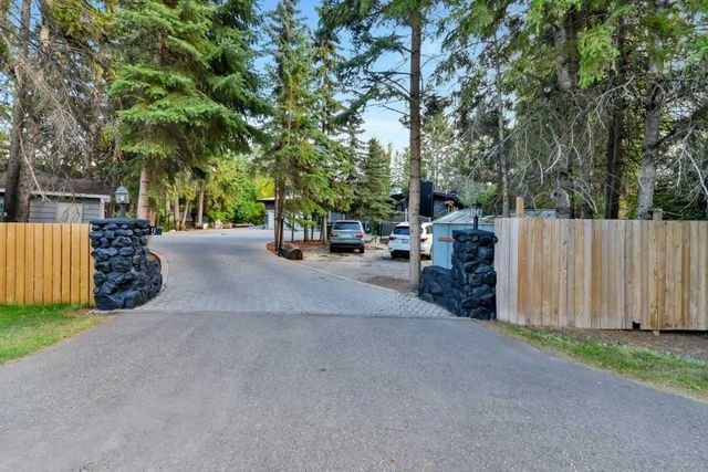 9 Cronquist Close , Red Deer