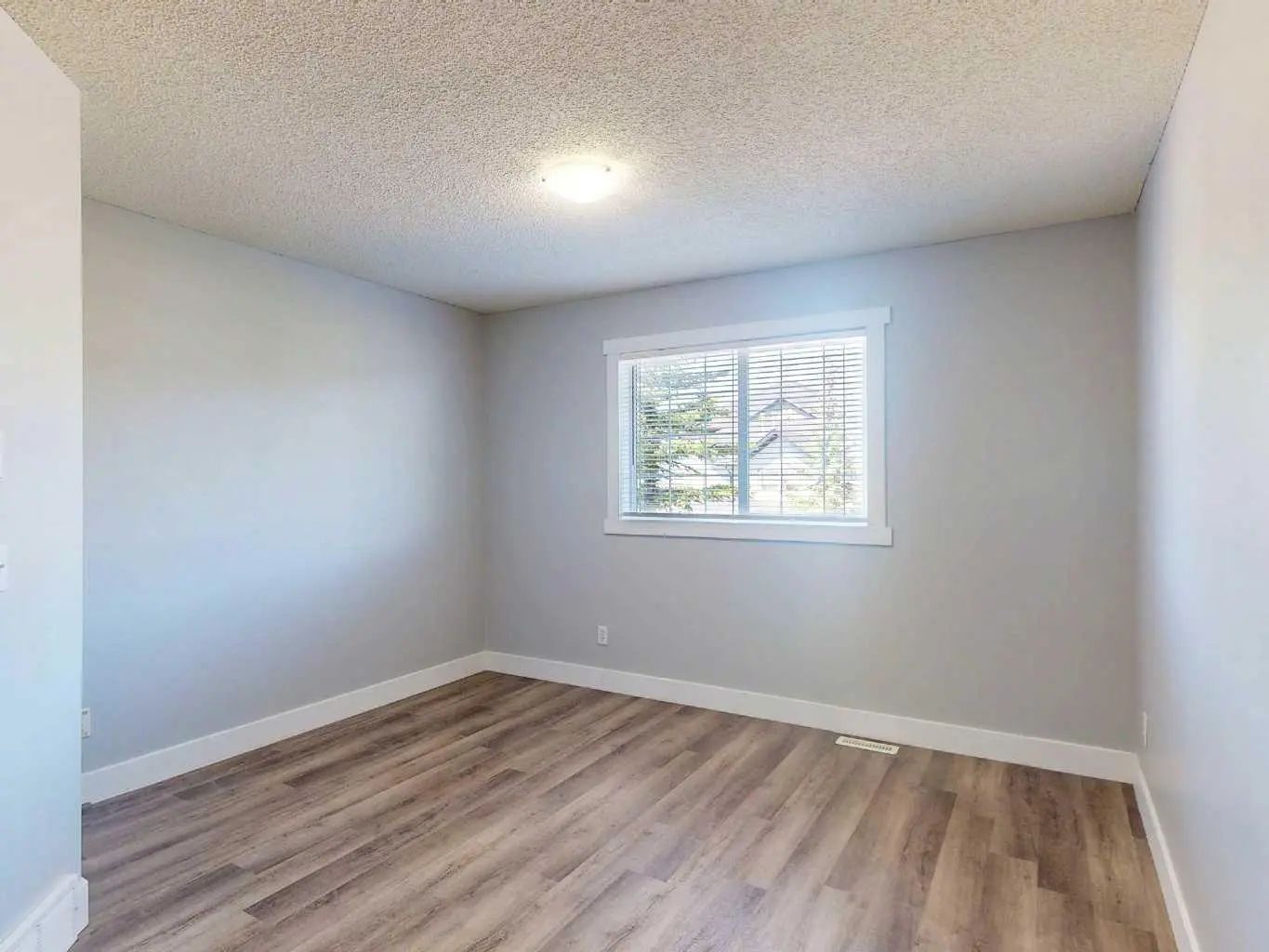 75 Panatella Villas Northwest, Calgary – Residential Row/Townhouse Listing Photo 10
