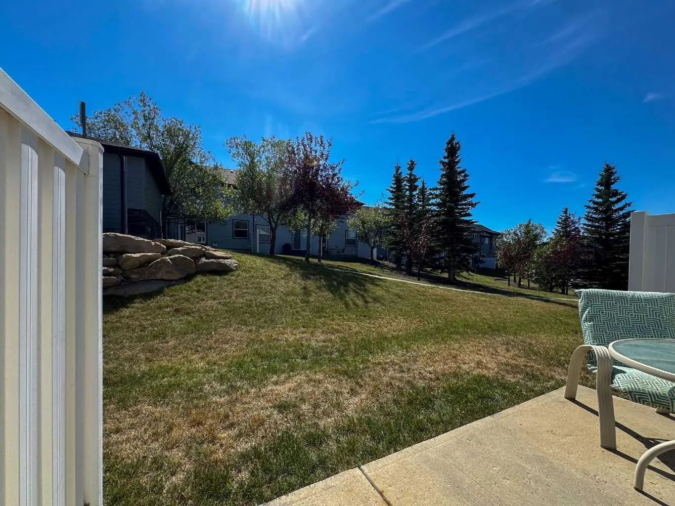 75 Panatella Villas Northwest, Calgary – Residential Row/Townhouse Listing Photo 25