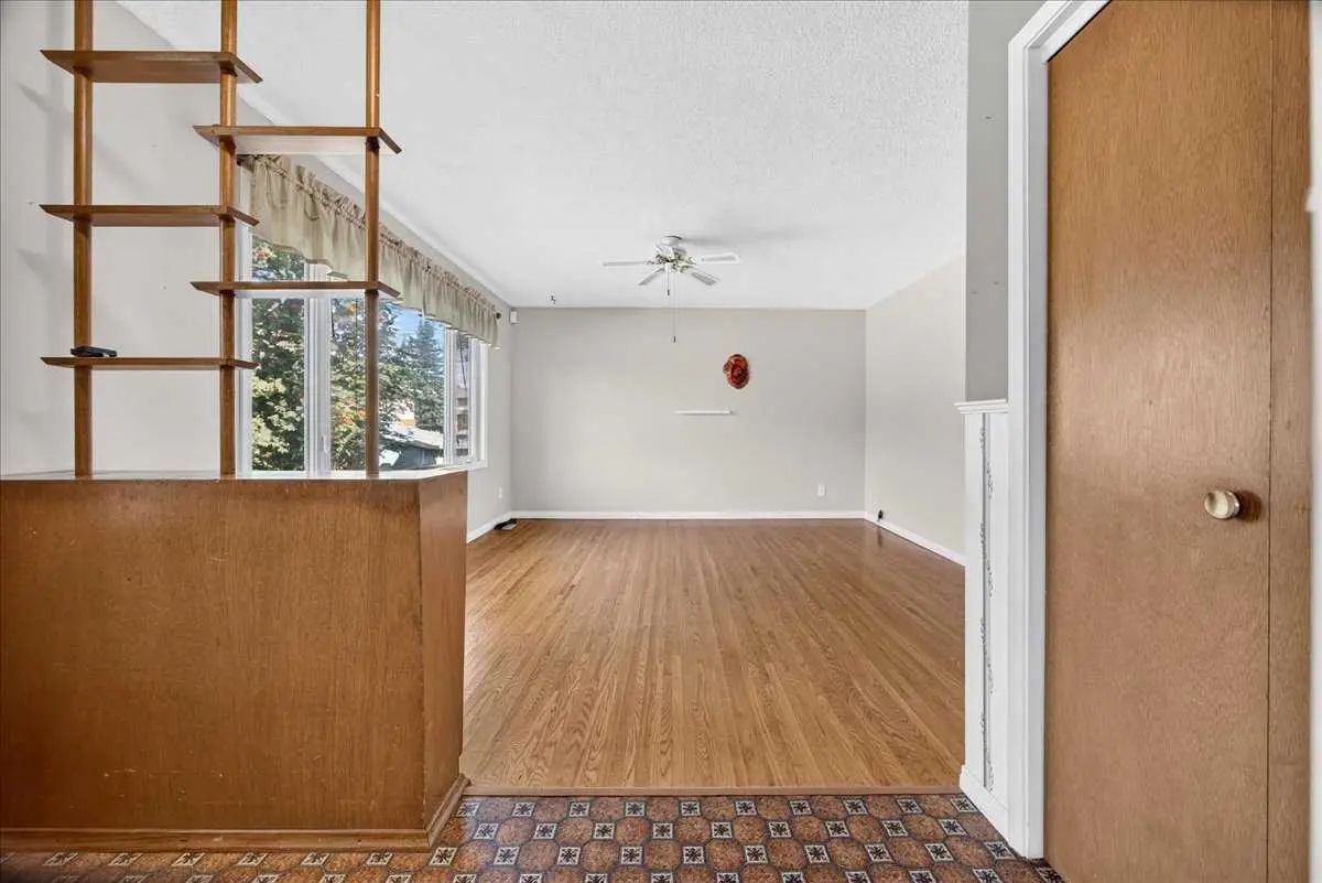 1060 Motherwell Road Northeast, Calgary – Residential Detached Listing Photo 4