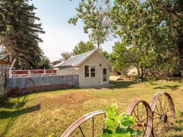 316 1st Avenue Ne, Milk River