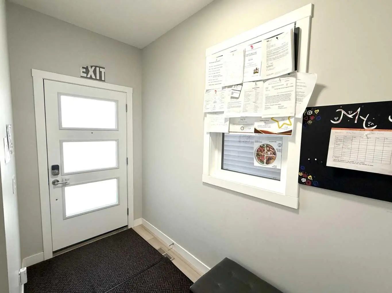 113 Corner Glen Way Northeast, Calgary – Residential Detached Listing Photo 3