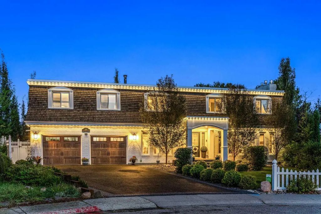 325 Thorndale Place , Strathmore