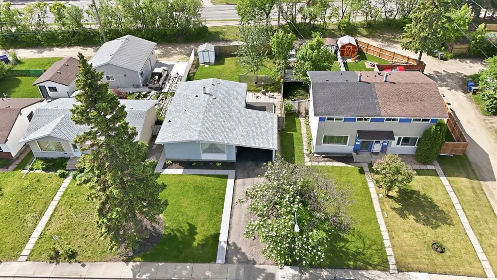 4233 33 Street , Red Deer