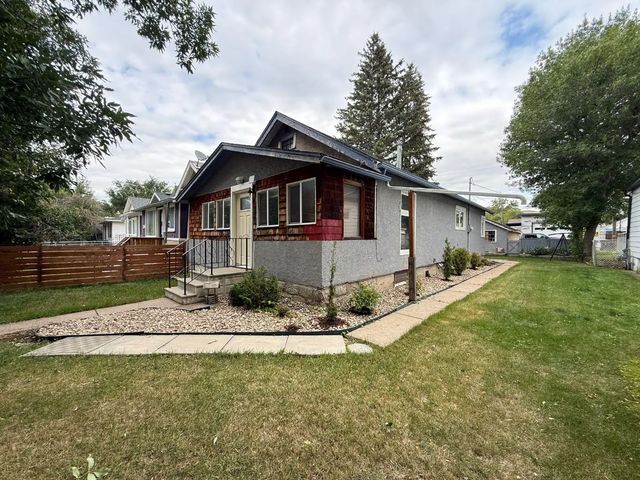 358 2 Street E  , Drumheller