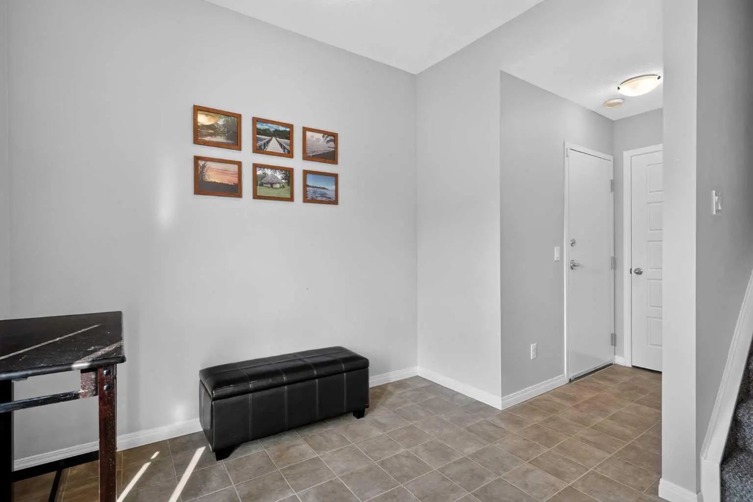 52 Saddlestone Drive Northeast, Calgary – Residential Row/Townhouse Listing Photo 4