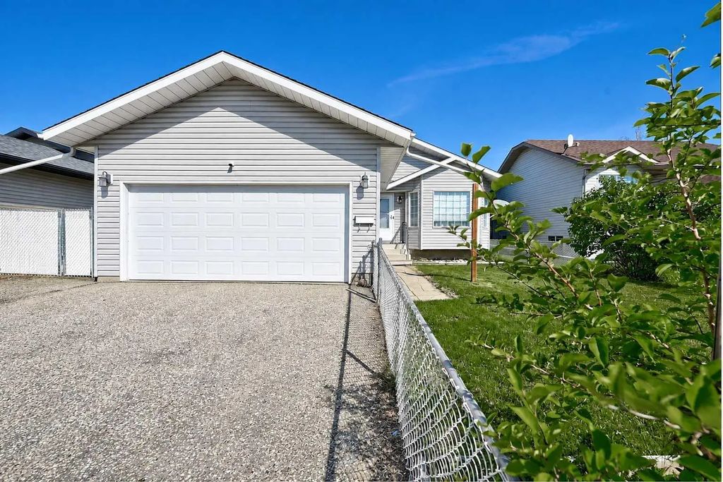 9116 104 Avenue , Grande Prairie