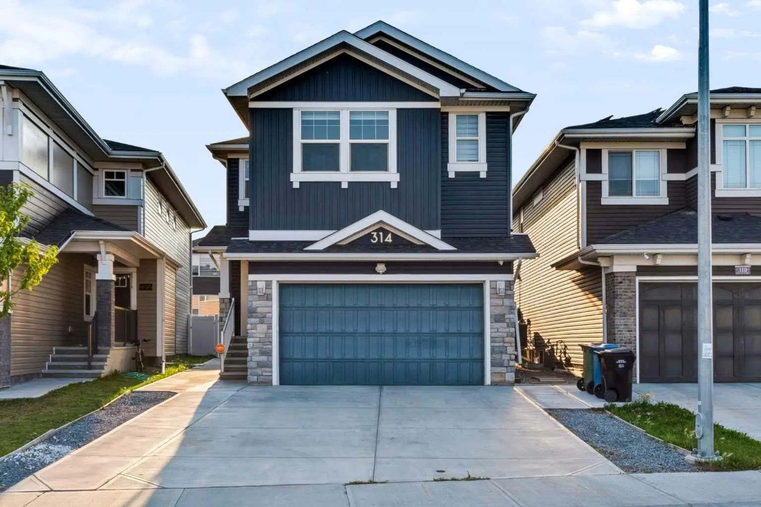 314 Red Sky Terrace Northeast, Calgary – Residential Detached Listing Photo 2