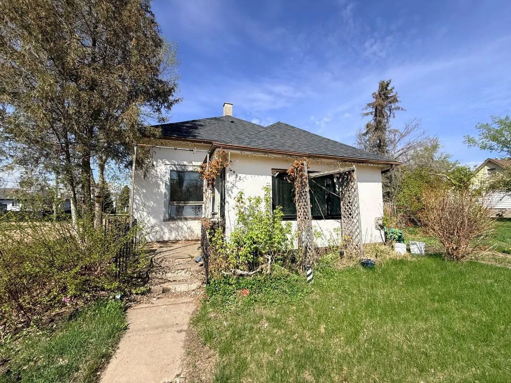 4802 47 Street  , Stettler