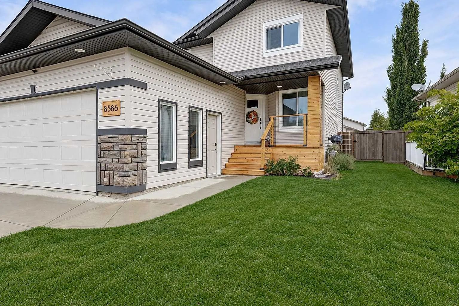 Photo of Listing #A2340082