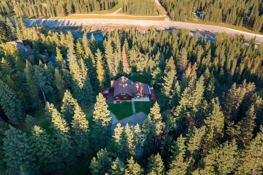 35 Bracken Point , Bragg Creek