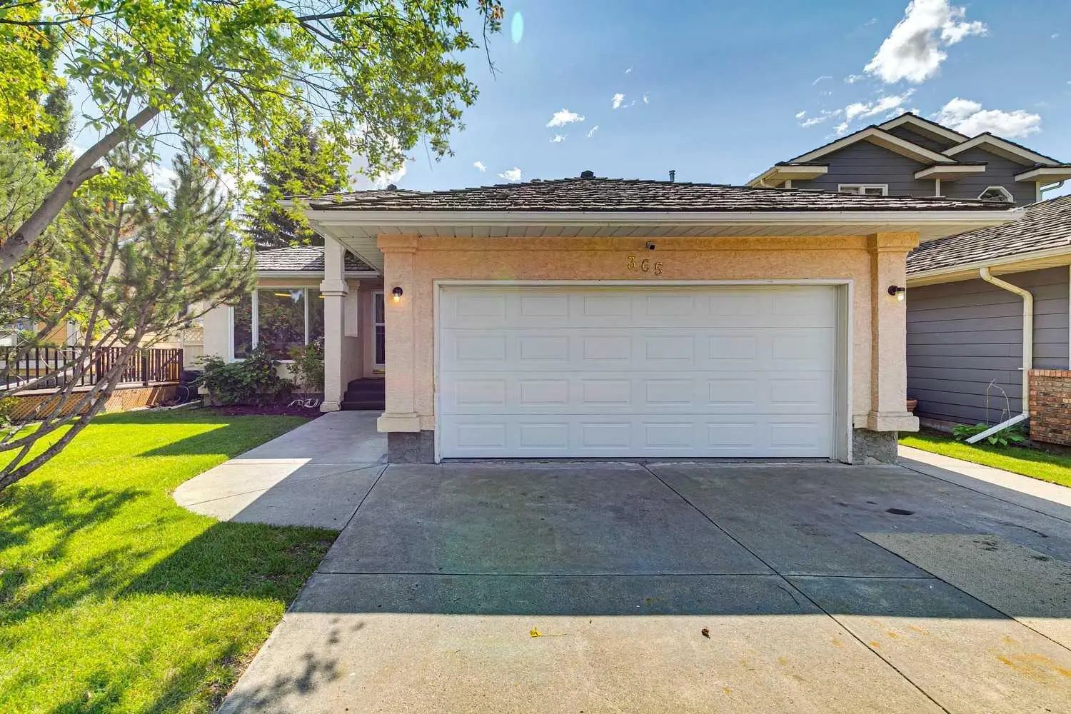 365 Sunmills Drive Se Calgary Alberta T2X 2T5 Sundance Details