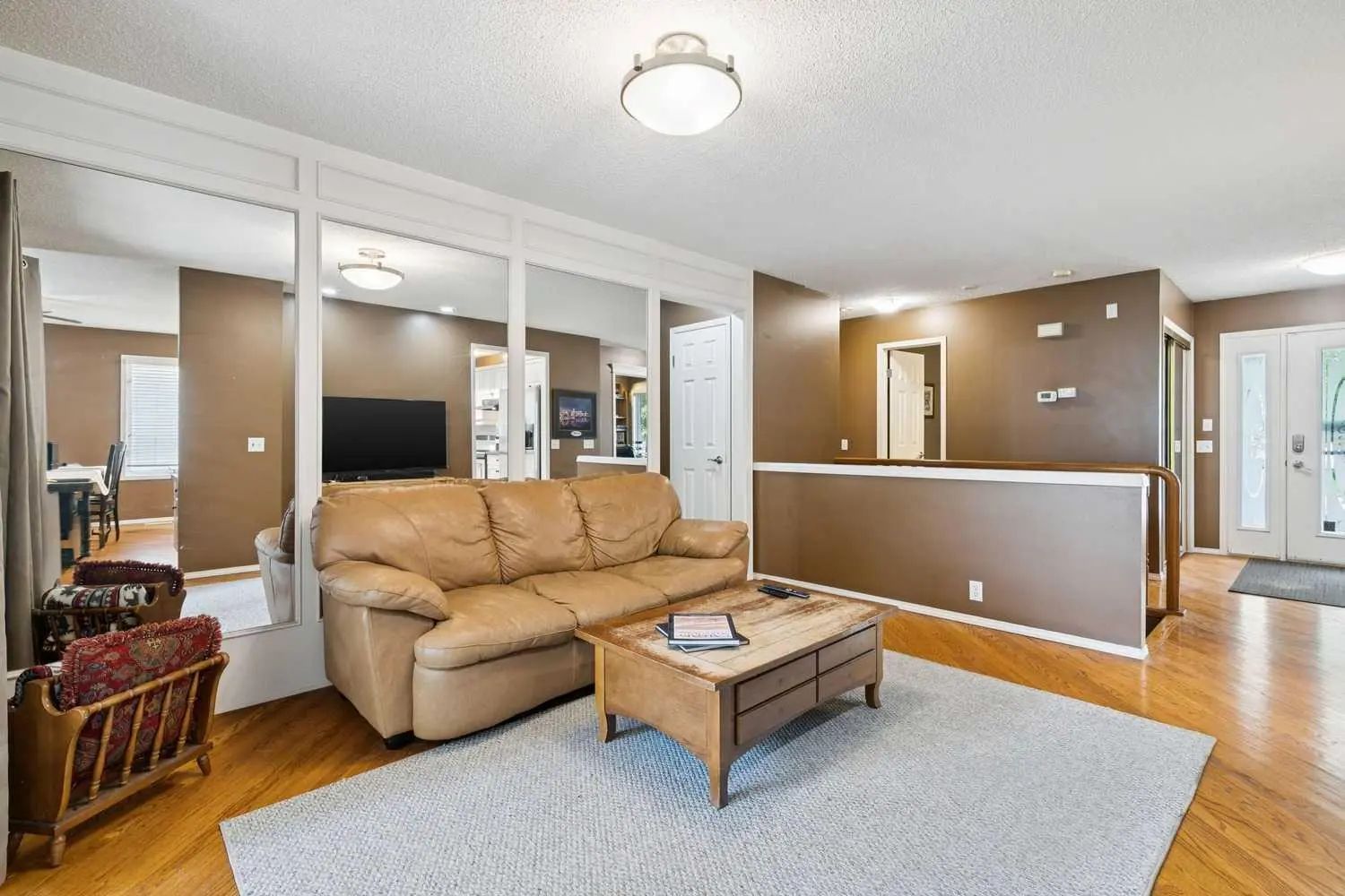365 Sunmills Drive Southeast, Calgary – Residential Detached Listing Photo 10