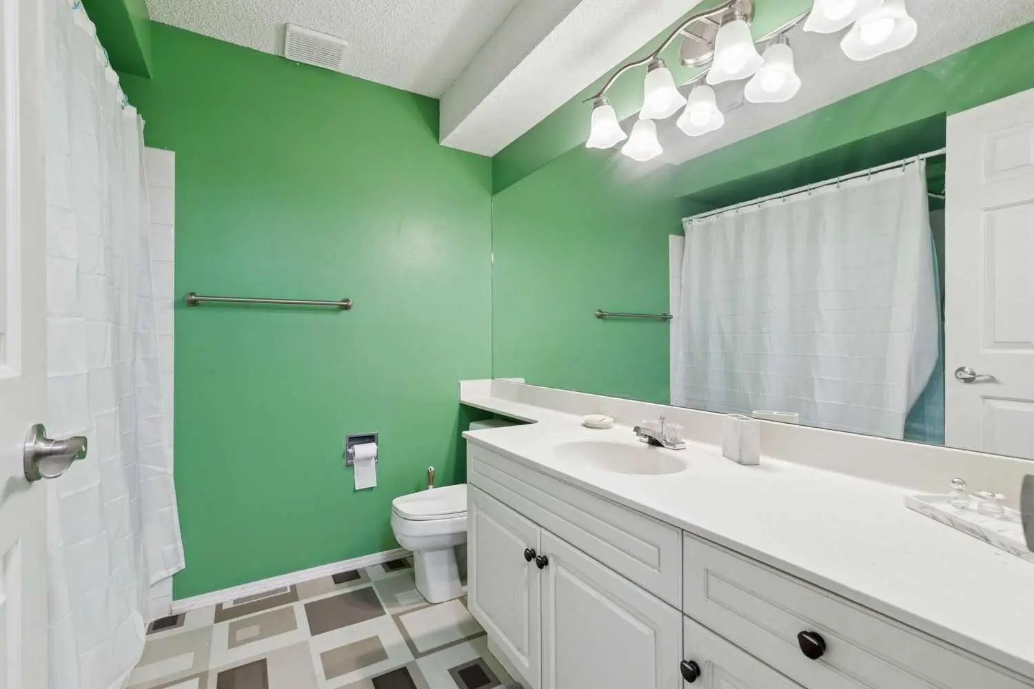 365 Sunmills Drive Southeast, Calgary – Residential Detached Listing Photo 35