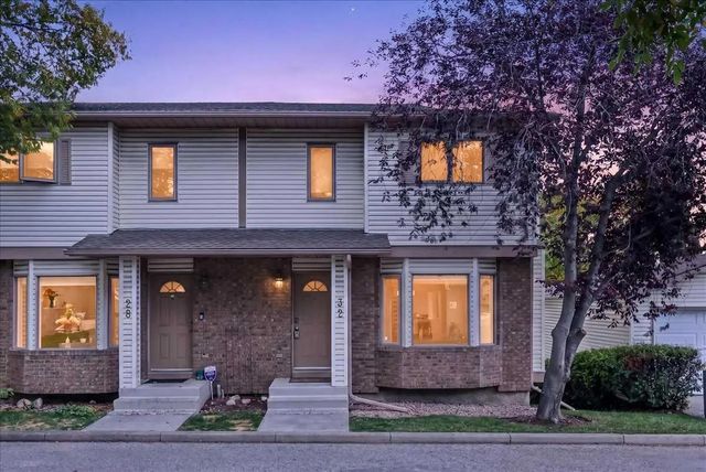 32 Patina Park Sw, Calgary