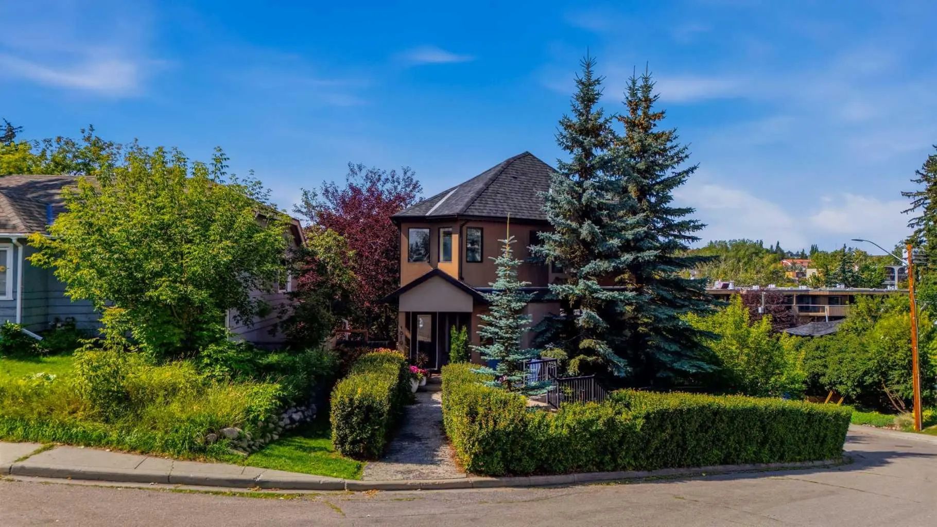 1619 24 Avenue Sw Calgary Alberta T2T0Y3 Bankview Home For Sale