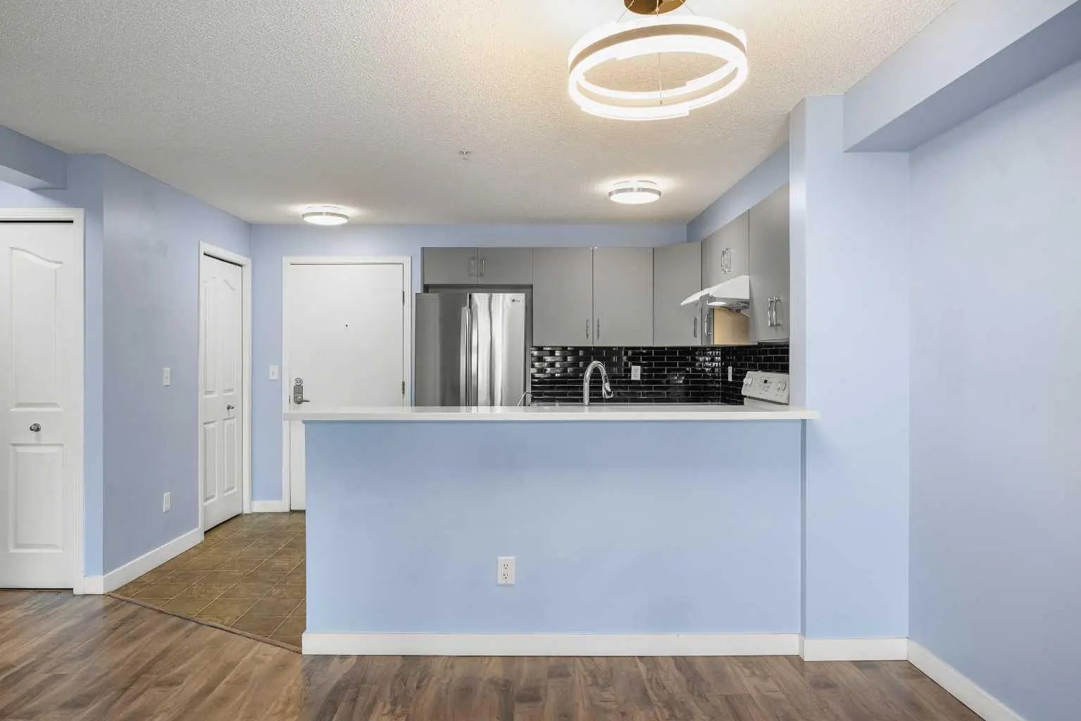 2323 60 Panatella Street Northwest, Calgary – Residential Apartment Listing Photo 3