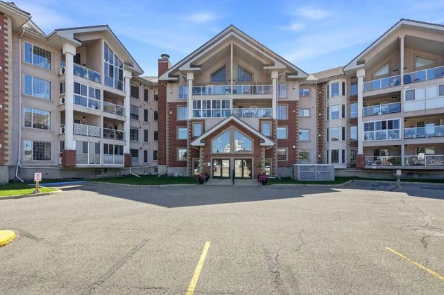 107 4805 45 Street , Red Deer
