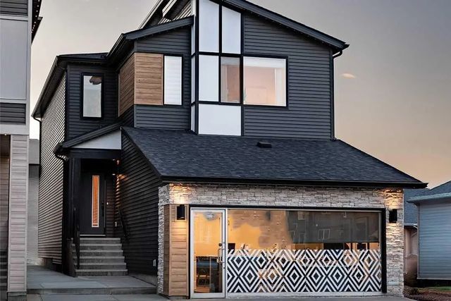 70 Rosemary Gardens Se, Calgary