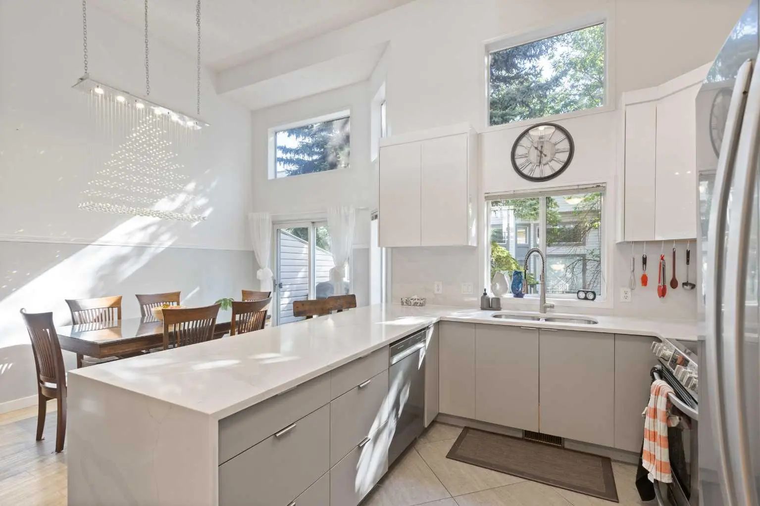 Calgary Property for Sale: MLS®# A2340347