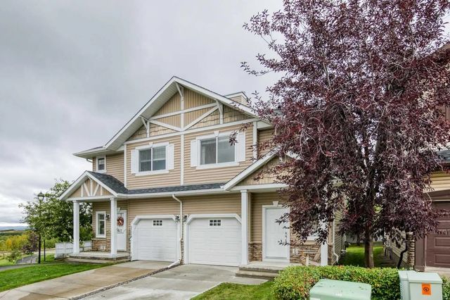 280 Rockyspring Grove Nw, Calgary