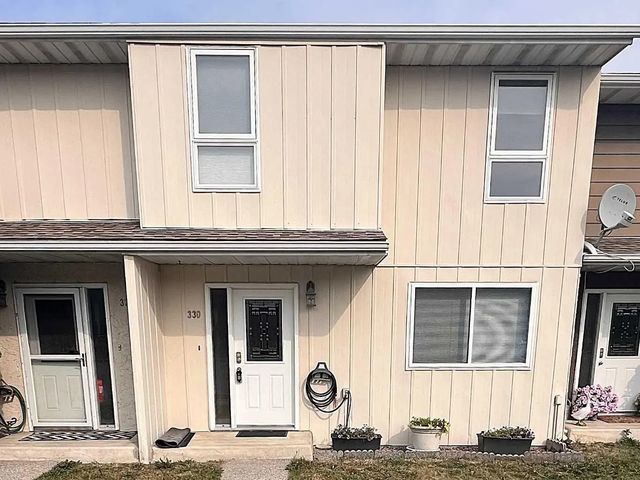 330 457 Collinge Road , Hinton
