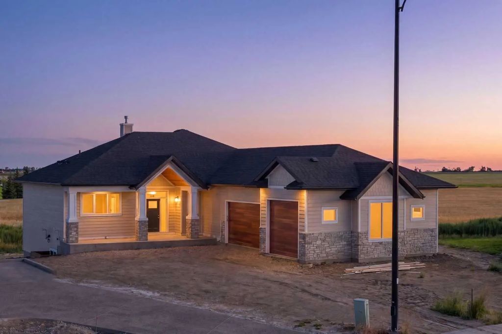 243 Red Tail Ridge Se, High River