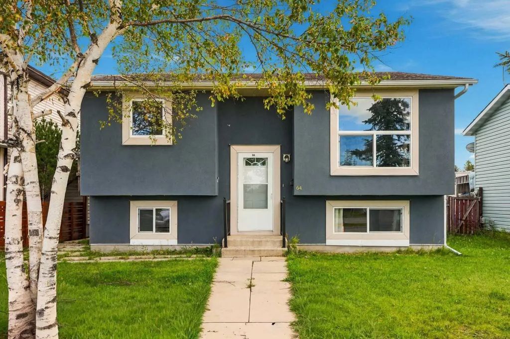64 Castlebrook Rise Ne, Calgary