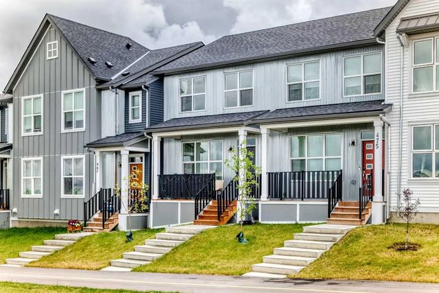 471 Livingston Way Ne, Calgary