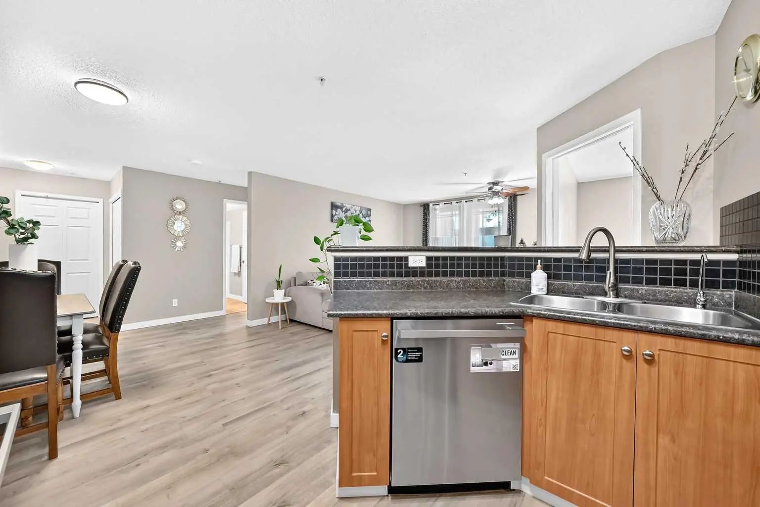 3116 10 Prestwick Bay Se Calgary Alberta T2Z0B3 McKenzie Towne Home For Sale