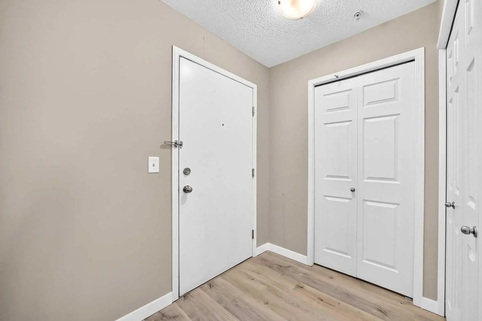3116 10 Prestwick Bay Se Calgary Alberta T2Z0B3 McKenzie Towne Home For Sale