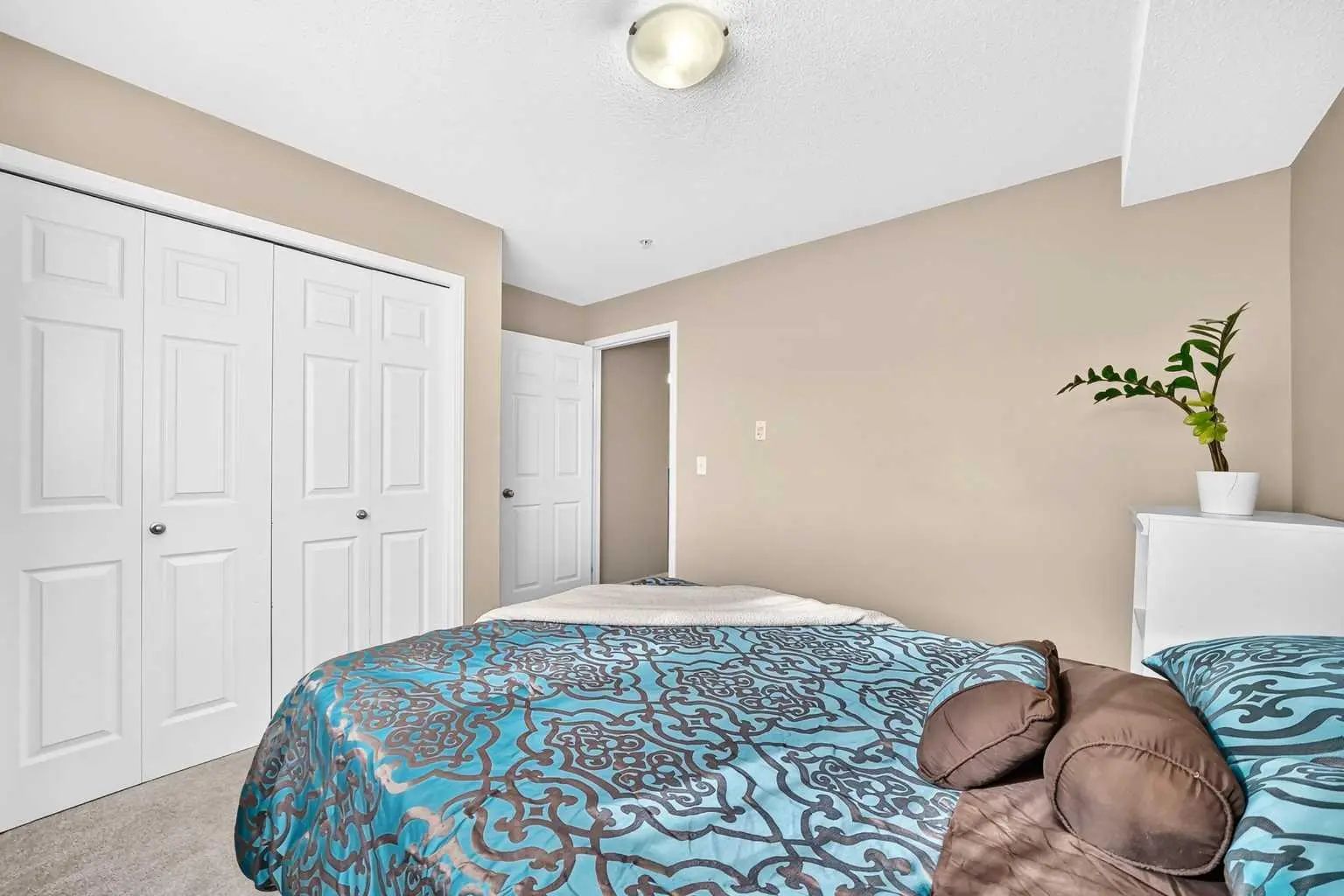 3116 10 Prestwick Bay Se Calgary Alberta T2Z0B3 McKenzie Towne Home For Sale