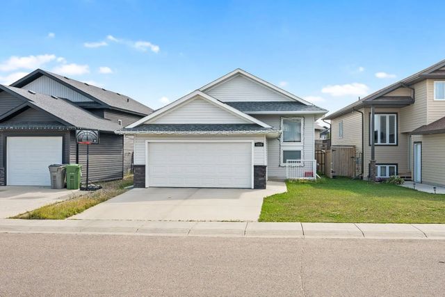 4129 34 Street , Lloydminster
