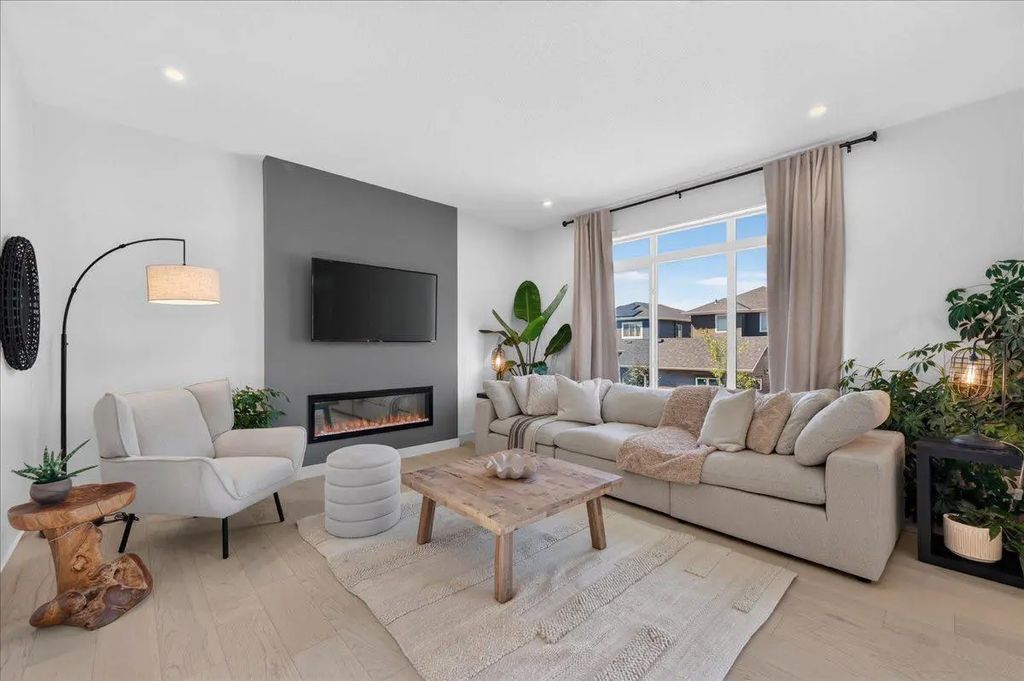 97 Sunrise Heath , Cochrane