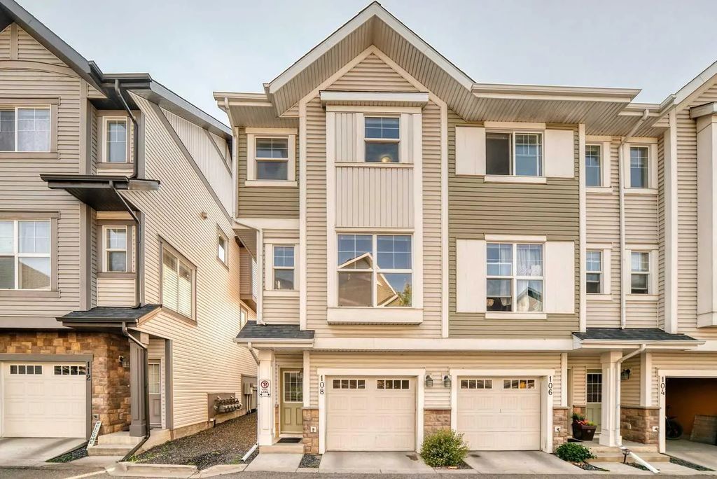 108 New Brighton Point Se, Calgary