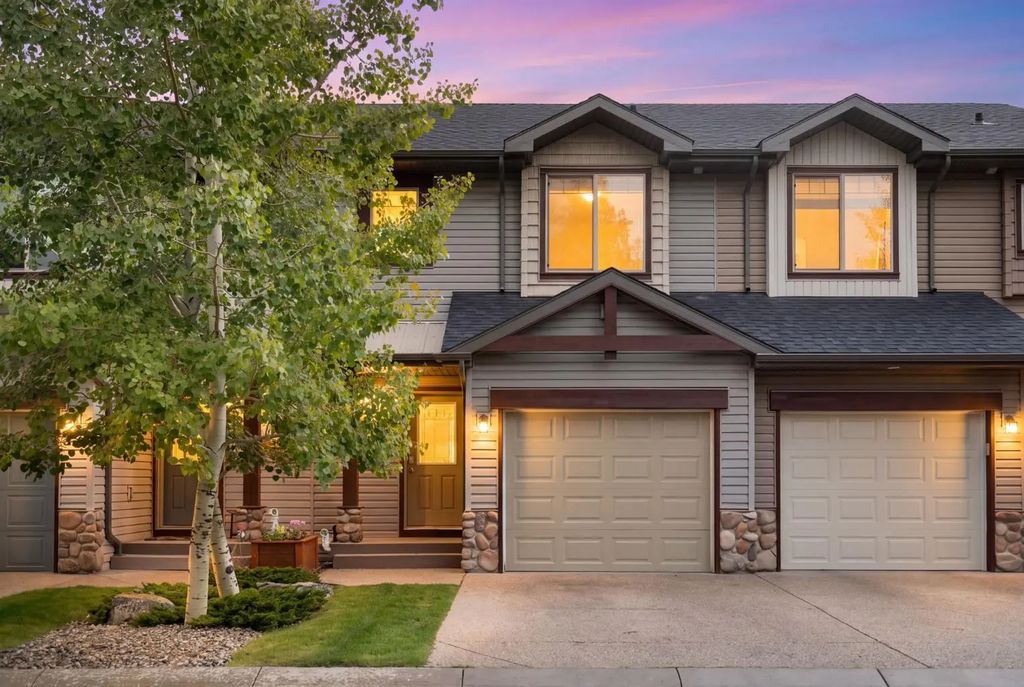 118 413 River Avenue , Cochrane