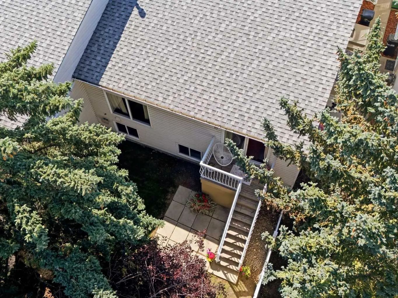 237 Sabrina Way Southwest, Calgary – Residential Row/Townhouse Listing Photo 23