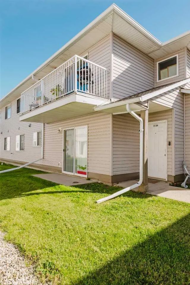 108b 11018 106 Avenue , Grande Prairie