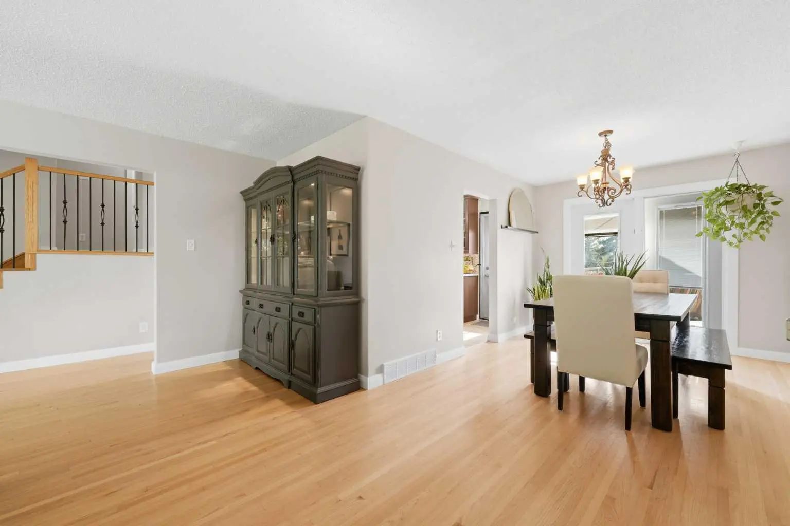 9 Foxwell Road Southeast, Calgary – Residential Detached Listing Photo 13