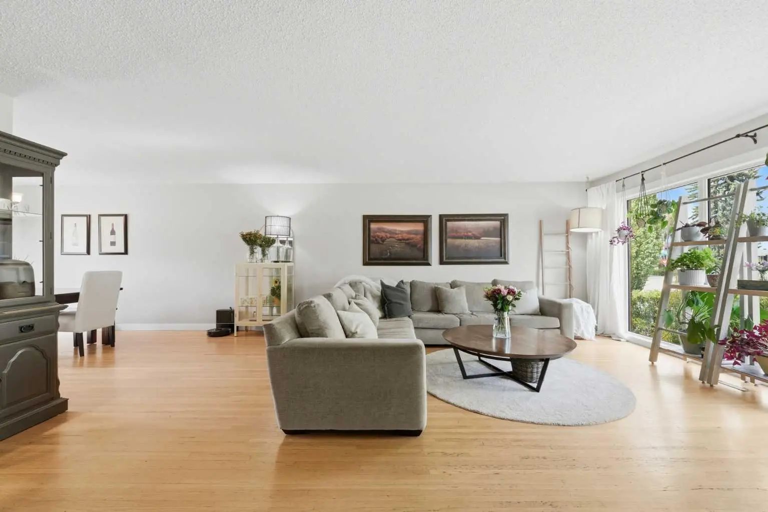 9 Foxwell Road Southeast, Calgary – Residential Detached Listing Photo 6