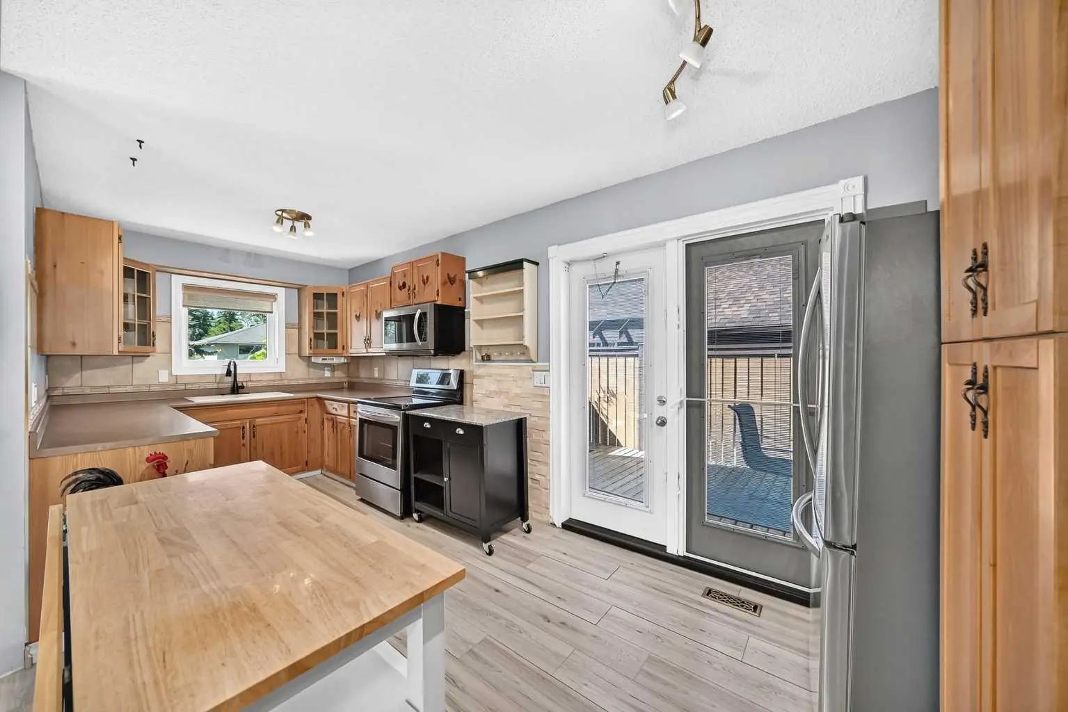 300 Marquis Place Southeast, Airdrie – Residential Detached Listing Photo 4