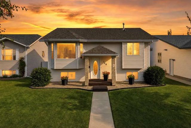 148 Dempsey Street , Red Deer