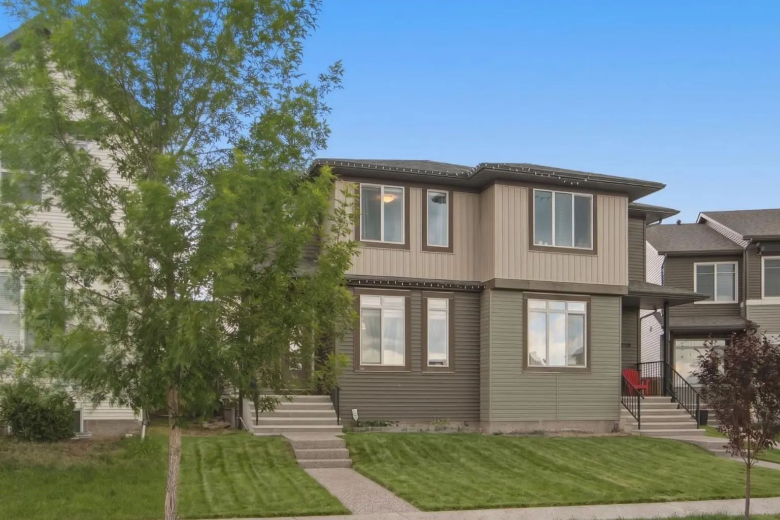 224 Savanna Road Northeast, Calgary – Residential Semi Detached (Half Duplex) Listing Photo 2