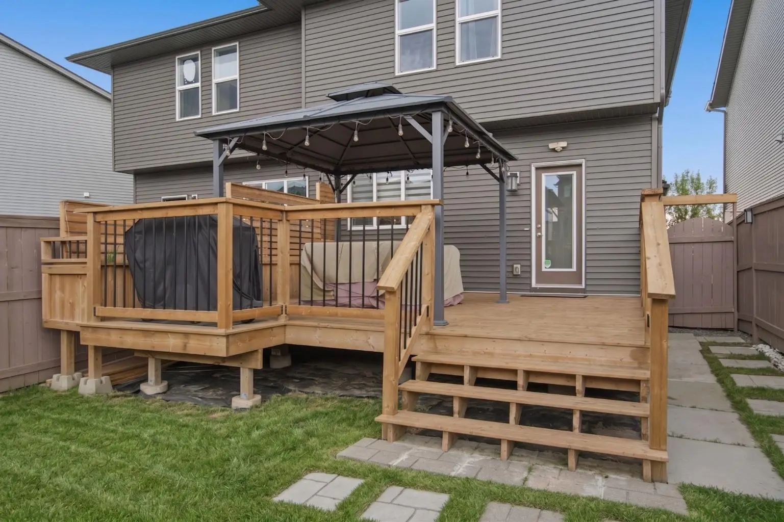 224 Savanna Road Northeast, Calgary – Residential Semi Detached (Half Duplex) Listing Photo 33