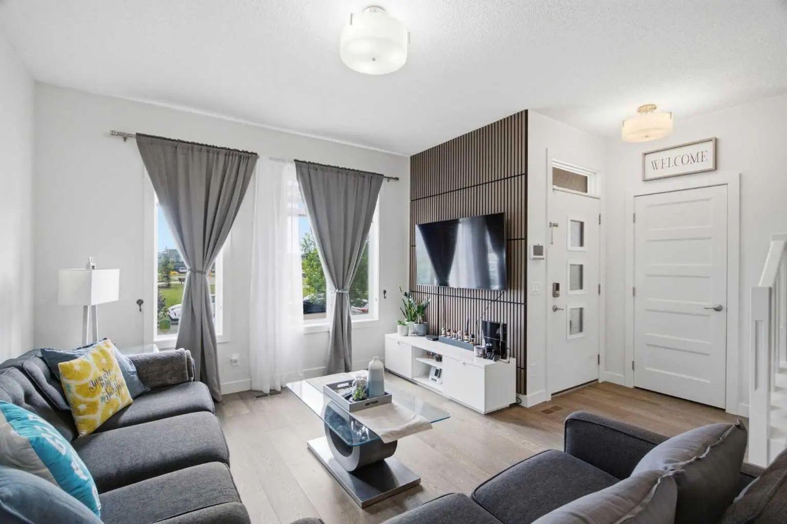 224 Savanna Road Northeast, Calgary – Residential Semi Detached (Half Duplex) Listing Photo 9