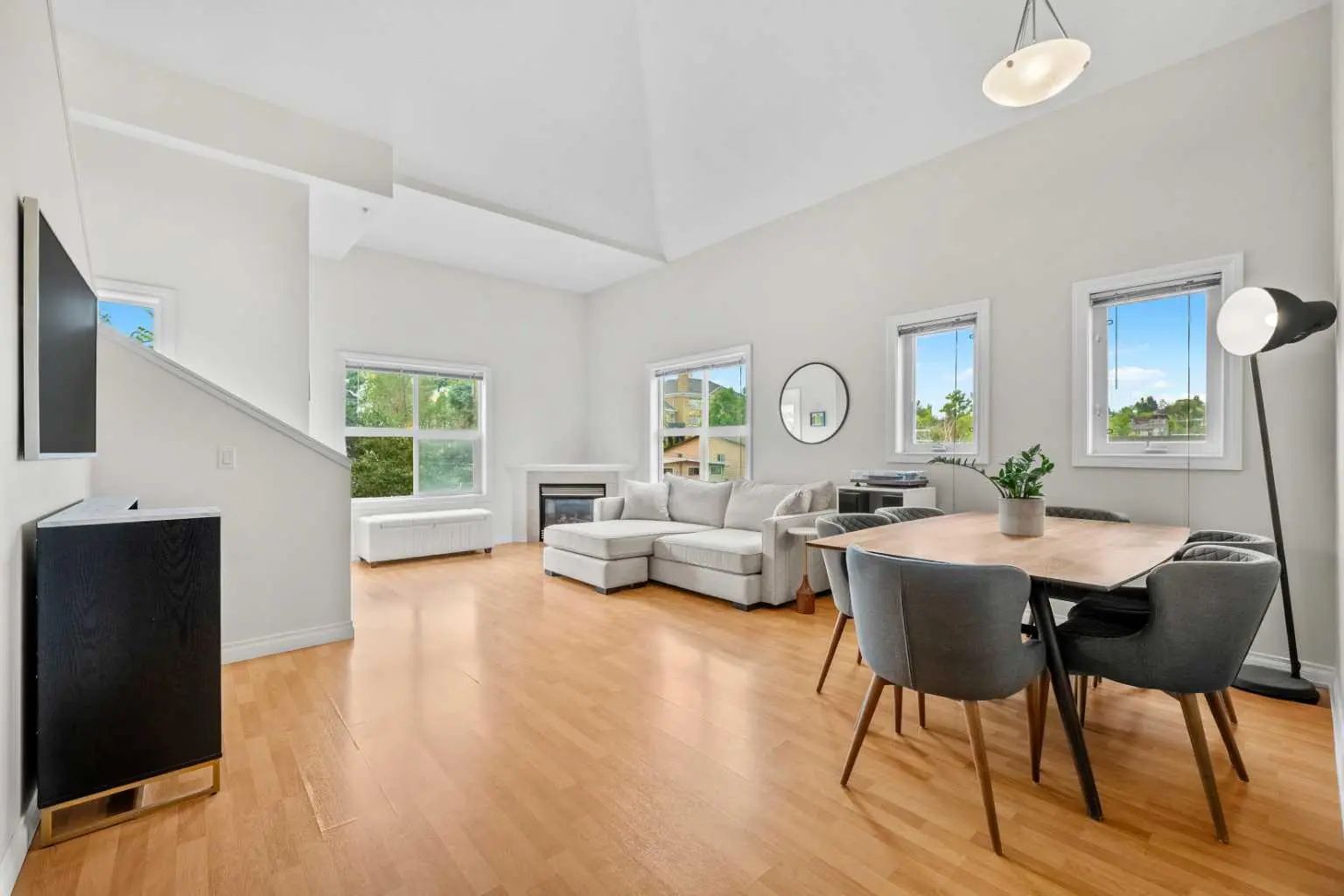 407 1631 28 Avenue Southwest, Calgary – Residential Apartment Listing Photo 4