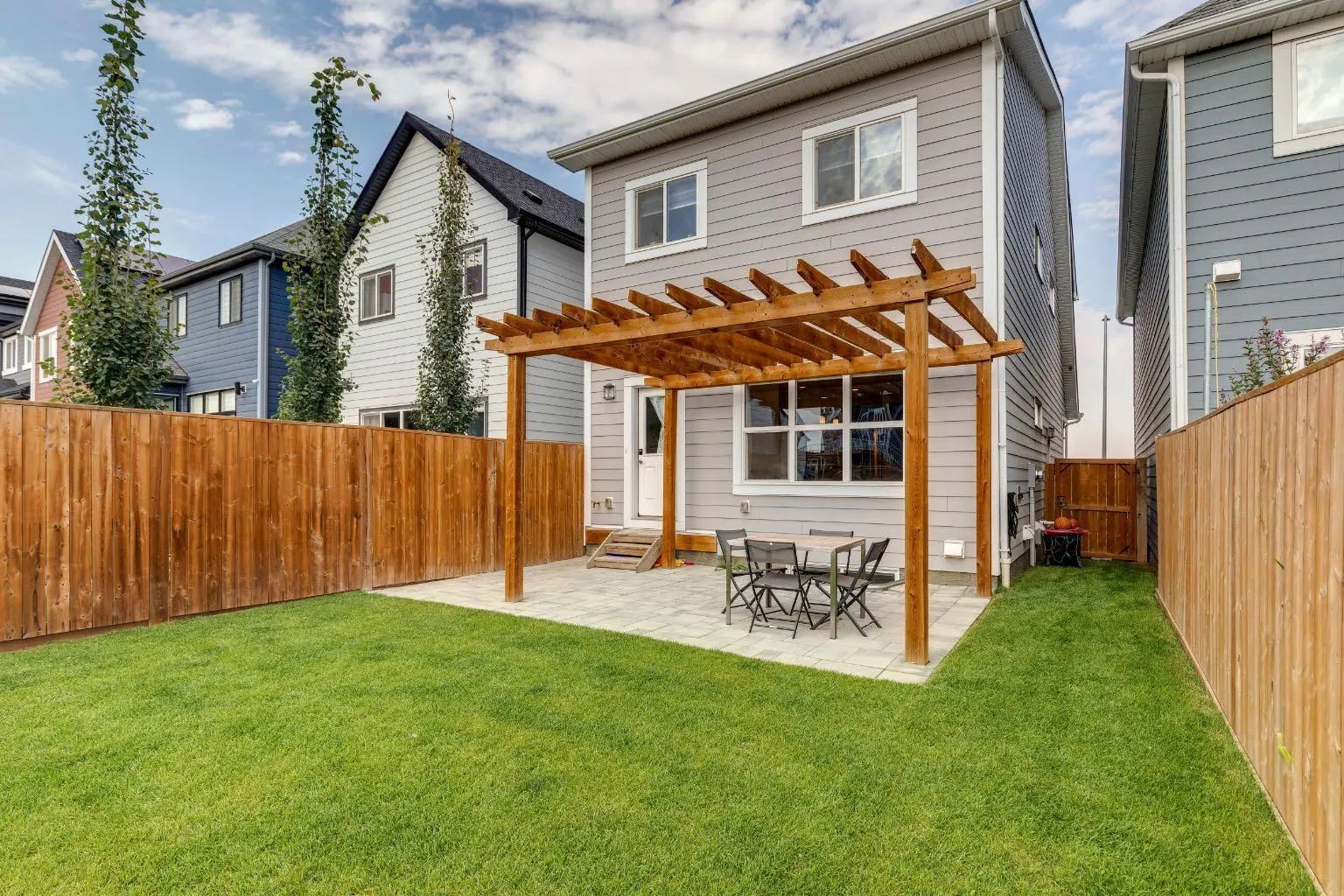 79 Masters Road Se Calgary Alberta T3M 3A1 Mahogany Home For Sale
